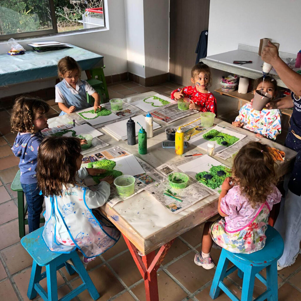 Pequeños talentos: acercamiento al arte - Escuela de artes - Museo el Castillo