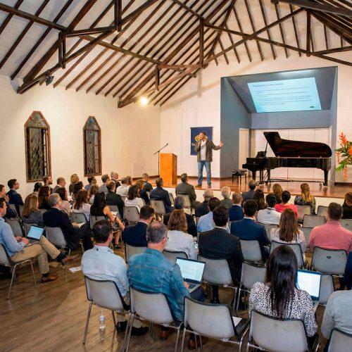 Conferencias de geopolítica - Escuela de artes, cursos y talleres - Museo el Castillo